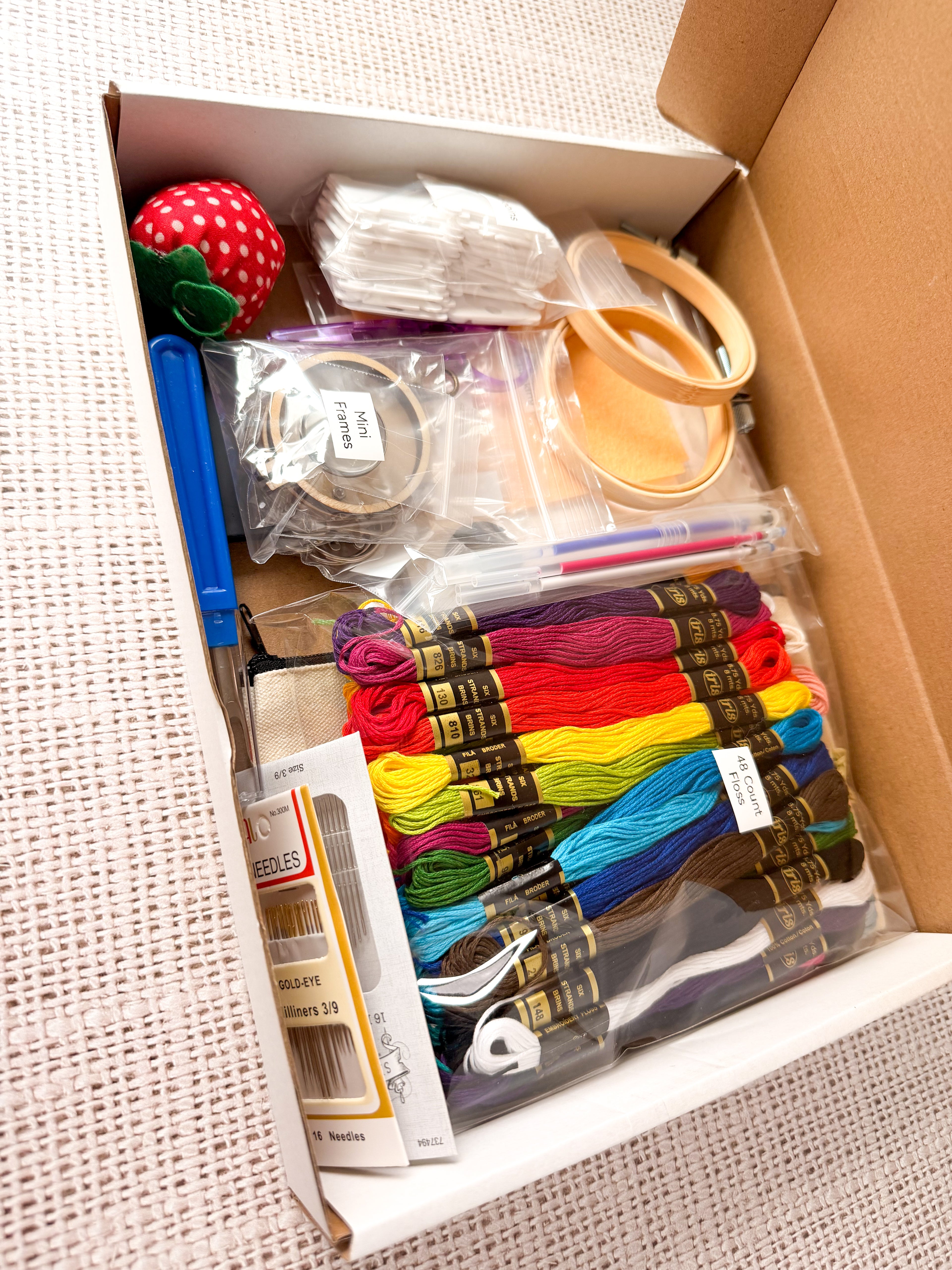 Maker Kit: Hand Embroidery 1.0